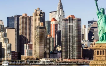 new-york-statue-of-liberty_2x1